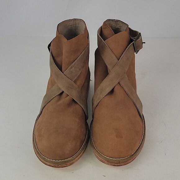 Free People Las Palmas Distressed Leather Women's Ankle Boots - Picture 9 of 15